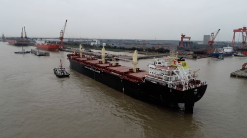 揚子江交付保加利亞Navibulgar首制31800載重噸大湖型散貨船，展現高端船舶制造實力